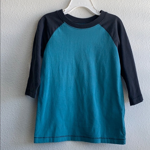 5t baseball tee